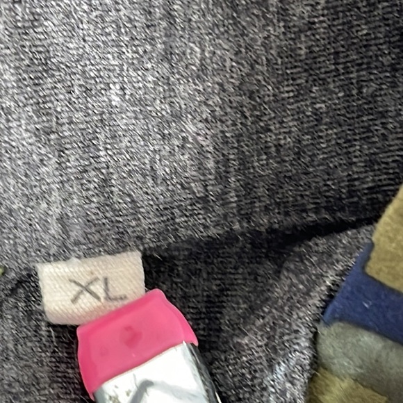 7 DIAMONDS Green Camo Camoflauge Front Button Short Sleeve Shirt Size XL - Picture 8 of 10